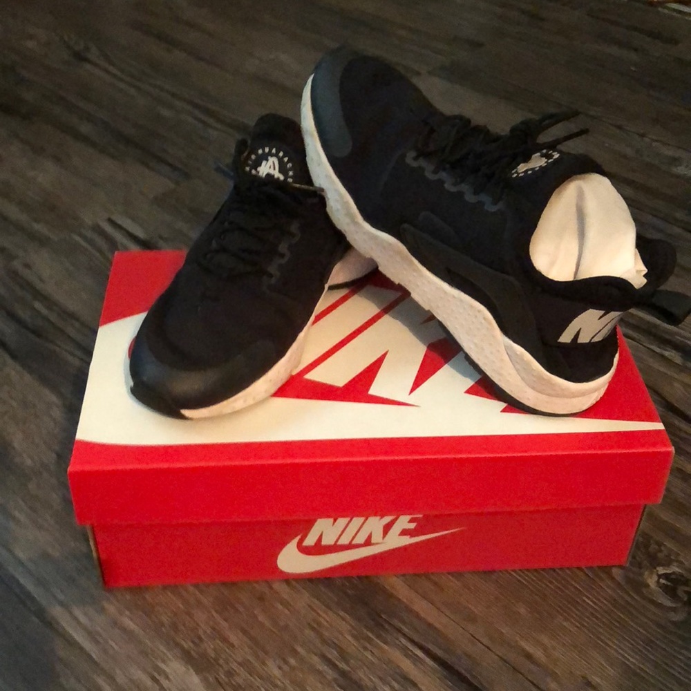 Nike Air Huarache